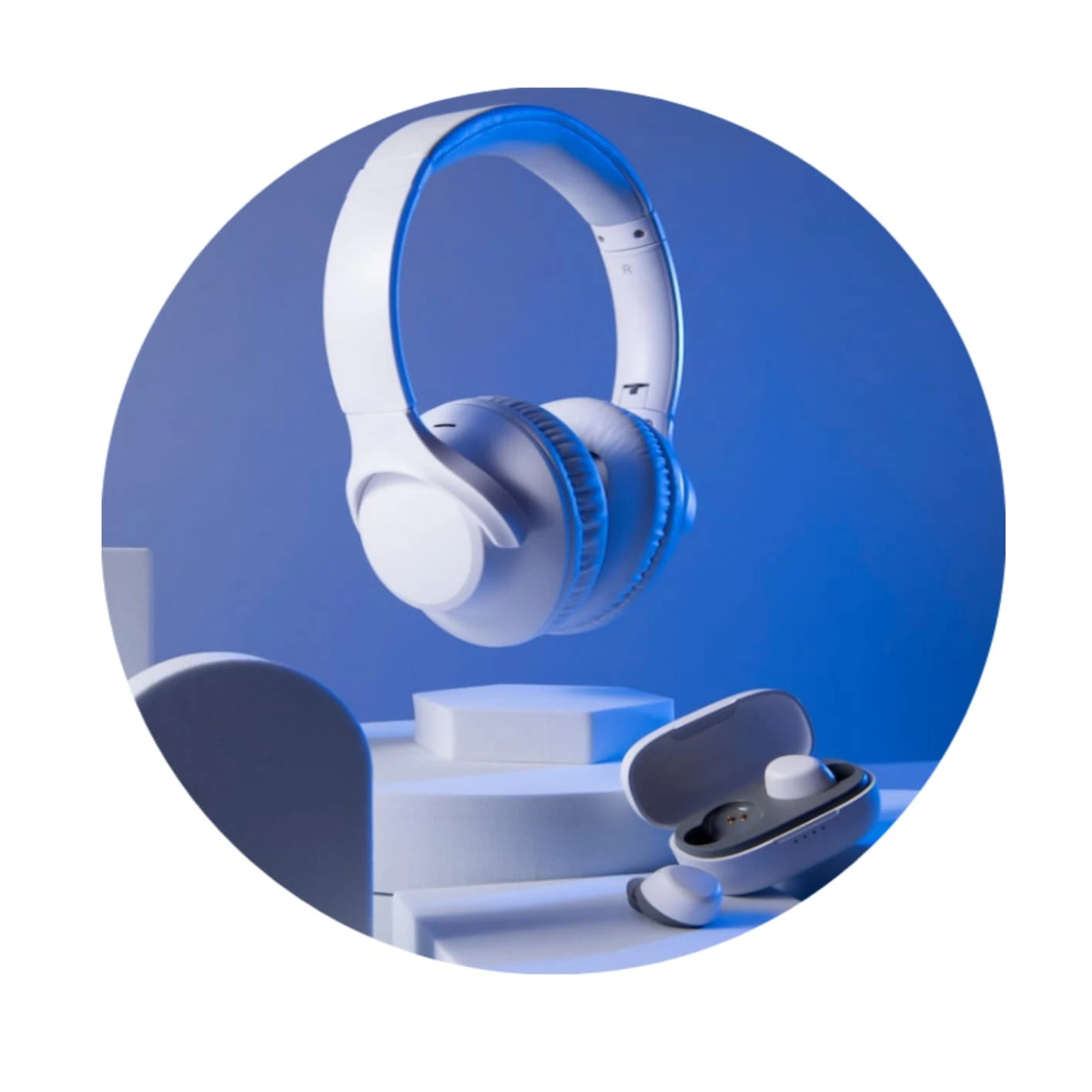 ELECTRONICS & GADGETS